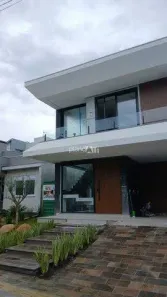Casa de Condomínio com 3 Quartos à venda, 230m² no Centro, Gravataí