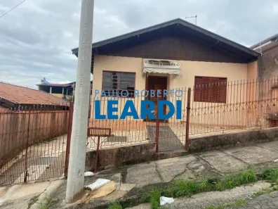 Casa com 3 Quartos à venda, 90m² no Jardim Ipê, Poços de Caldas