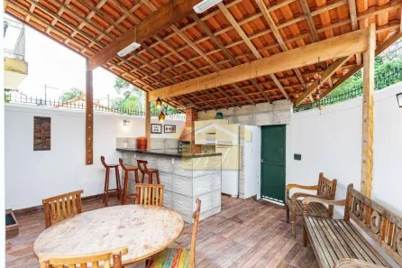 Sobrado com 10 Quartos à venda, 250m² no Parque Jabaquara, São Paulo