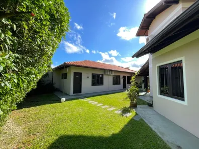 Casa com 3 Quartos à venda, 238m² no Itacorubi, Florianópolis