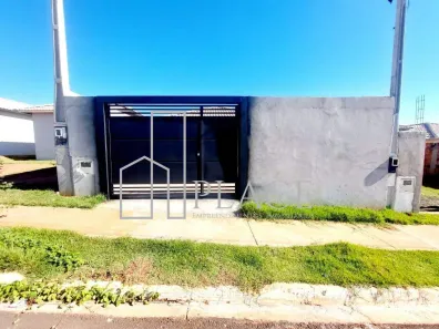 Casa com 2 Quartos para alugar, 100m² no Antenor Barion, Marília