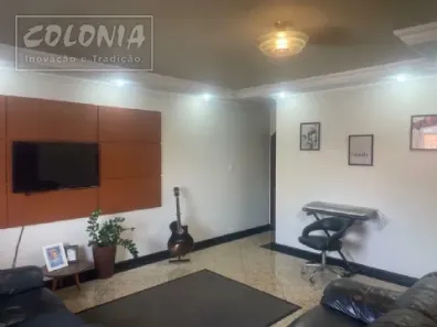 Sobrado com 3 Quartos à venda, 224m² no Vila Camilópolis, Santo André