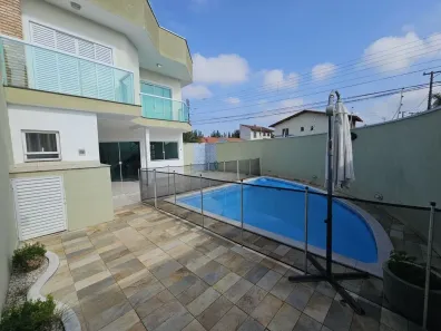Sobrado com 4 Quartos à venda, 172m² no Cidade Nova Peruíbe, Peruíbe