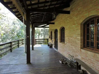 Fazenda/Sítio com 3 Quartos à venda, 373m² no Chácaras do Peroba, Jandira