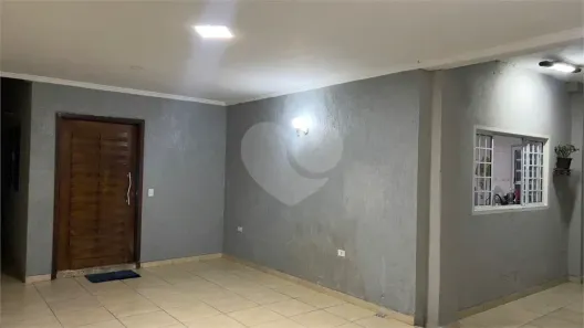 Sobrado com 3 Quartos à venda, 240m² no Cidade Kemel, São Paulo