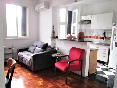 Apartamento com 2 Quartos à venda, 84m² no Floresta, Porto Alegre