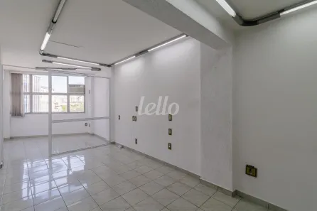 Sala Comercial para alugar, 28m² no Fundação, São Caetano do Sul
