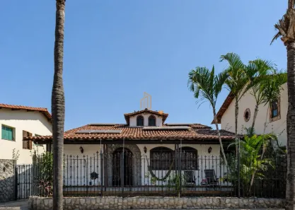 Casa com 4 Quartos à venda, 480m² no Caiçara-Adelaide, Belo Horizonte