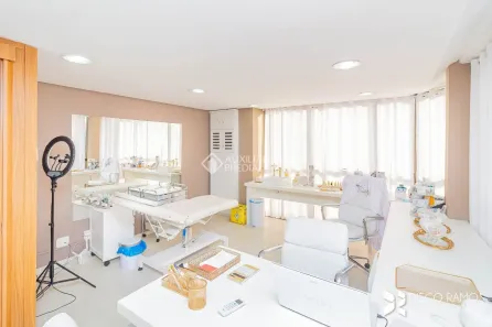 Sala Comercial para alugar, 30m² no Menino Deus, Porto Alegre