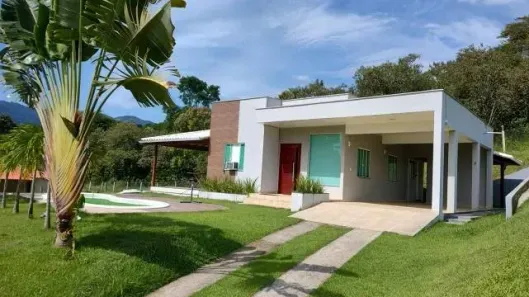 Fazenda/Sítio com 2 Quartos à venda, 1000m² no Papucaia, Cachoeiras de Macacu