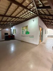 Casa com 3 Quartos para alugar, 80m² no Lago Azul - 3ª Seção, Ibirité