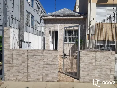 Lote/Terreno à venda, 165m² no Menino Deus, Porto Alegre