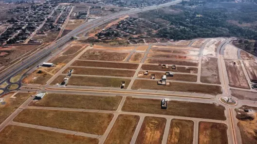 Lote/Terreno à venda, 200m² no Área Rural de Águas Lindas de Goiás, Águas Lindas de Goiás