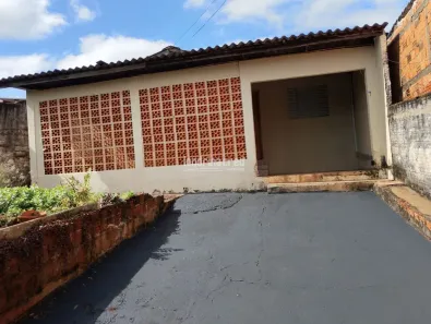Casa com 3 Quartos à venda, 123m² no Conjunto Semiramis Barros Braga, Londrina