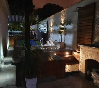 Casa com 5 Quartos à venda, 300m² no Vila da Penha, Rio de Janeiro