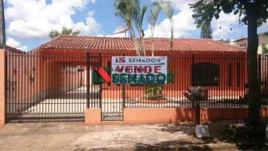 Casa com 3 Quartos à venda, 170m² no Jardim Meton, Londrina