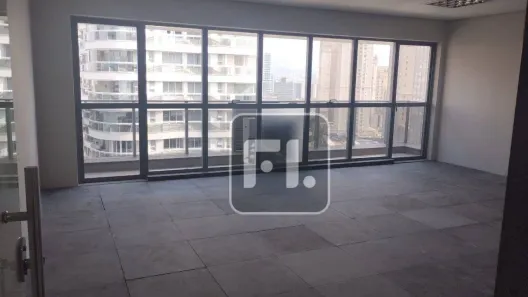 Sala Comercial para alugar, 53m² no Dezoito do Forte Empresarial/Alphaville., Barueri