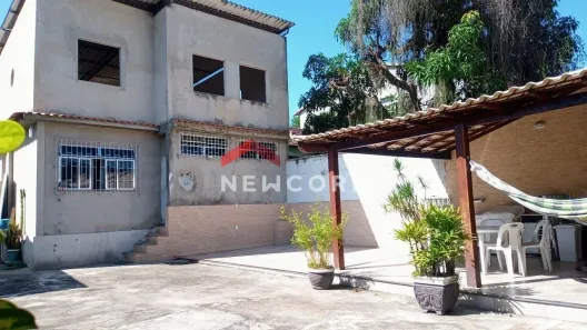 Casa com 3 Quartos à venda, 120m² no Barracão, São Gonçalo