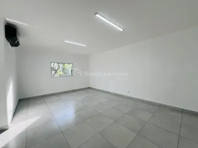 Sala Comercial para alugar, 32m² no Parque Brasil 500, Paulínia