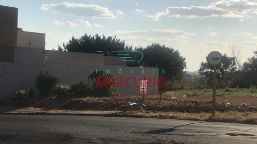 Lote/Terreno à venda, 280m² no Vila Riachuelo, Bauru