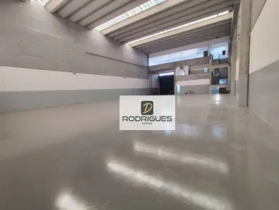 Galpão/Depósito/Armazém para alugar, 905m² no Casa Grande, Diadema
