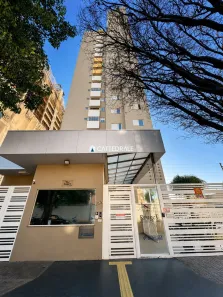 Apartamento com 2 Quartos para alugar, 48m² no Zona 07, Maringá