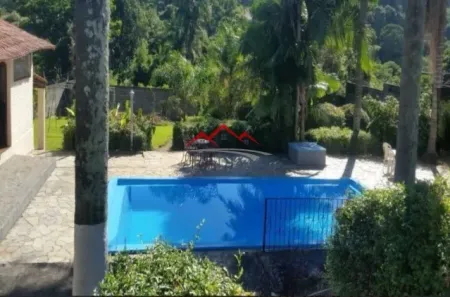 Fazenda/Sítio com 4 Quartos à venda, 516m² no Caxambu, Jundiaí