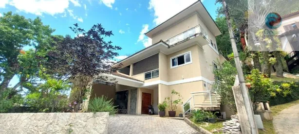 Casa de Condomínio com 3 Quartos à venda, 663m² no Itaipu, Niterói