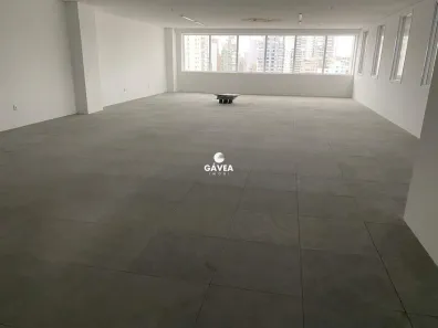 Sala Comercial para alugar, 140m² no Gonzaga, Santos