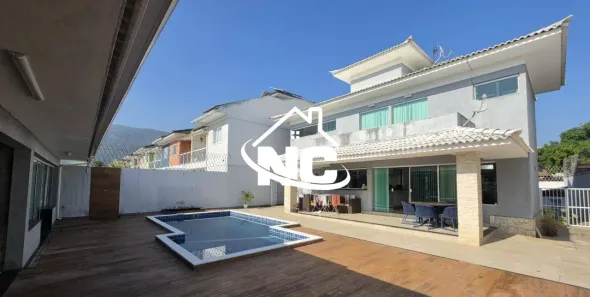 Casa com 3 Quartos à venda, 300m² no Itaipu, Niterói