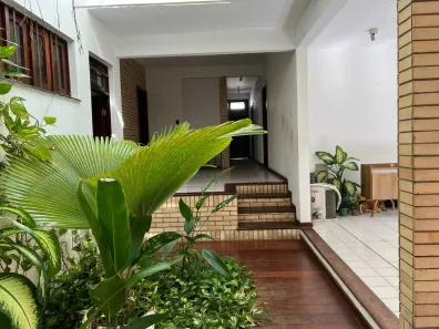 Casa com 4 Quartos à venda, 239m² no Coroa do Meio, Aracaju
