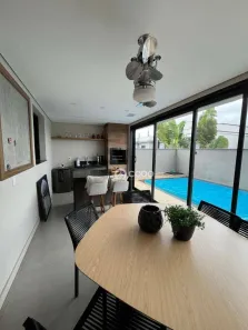 Casa de Condomínio com 3 Quartos para venda ou aluguel, 247m² no Santa Rosa, Piracicaba