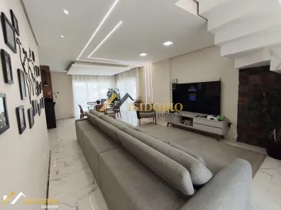 Casa com 5 Quartos à venda, 312m² no Xaxim, Curitiba