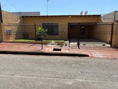 Casa com 3 Quartos à venda, 151m² no Vila Casoni, Londrina