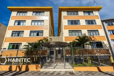 Apartamento com 3 Quartos para alugar, 75m² no Água Verde, Curitiba