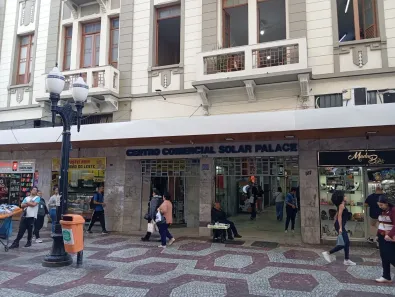 Ponto Comercial para alugar, 33m² no Centro, Juiz de Fora