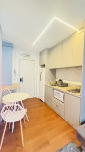 Apartamento com 1 Quarto para alugar, 24m² no Centro, Curitiba