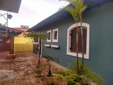 Casa com 3 Quartos à venda, 200m² no Cidade São Francisco, São Paulo