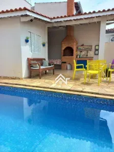 Casa com 3 Quartos à venda, 209m² no Santa Luzia, Bragança Paulista