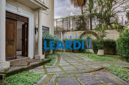 Sobrado com 4 Quartos à venda, 532m² no Alto de Pinheiros, São Paulo