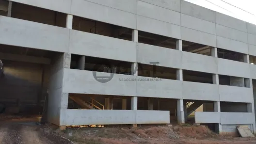 Galpão/Depósito/Armazém para alugar, 1815m² no Iporanga, Sorocaba