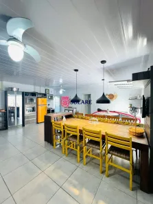 Casa com 5 Quartos à venda, 180m² no Zimbros, Bombinhas