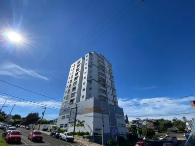 Apartamento com 3 Quartos para alugar, 95m² no Presidente Médici, Chapecó