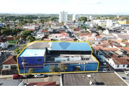 Prédio Comercial à venda, 650m² no Centro, Registro