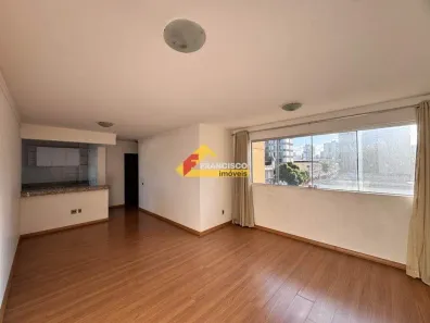 Apartamento com 2 Quartos para alugar, 100m² no Centro, Divinópolis