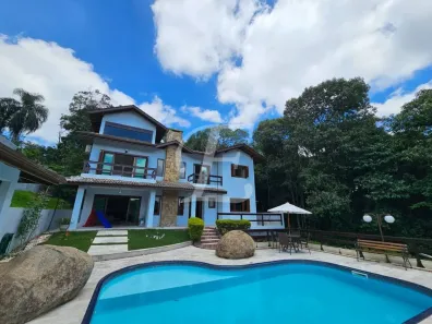 Casa com 3 Quartos para alugar, 380m² no Roseira, Mairiporã