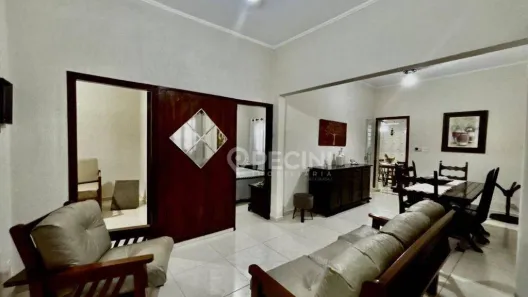 Casa com 2 Quartos à venda, 113m² no Zona Central, Rio Claro