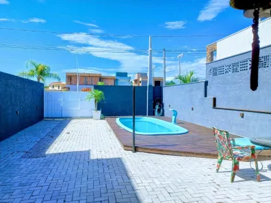 Casa com 3 Quartos à venda, 182m² no São João do Rio Vermelho, Florianópolis