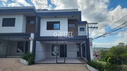 Casa com 3 Quartos à venda, 119m² no Petrópolis, Novo Hamburgo