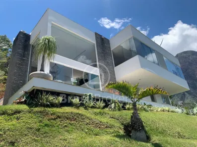 Casa de Condomínio com 4 Quartos à venda, 324m² no Araras, Petrópolis